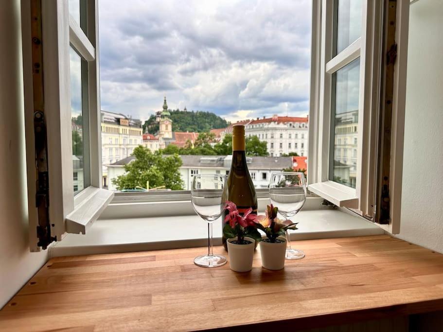 Panorama Schlossberg & Jacuzzi Грац Экстерьер фото